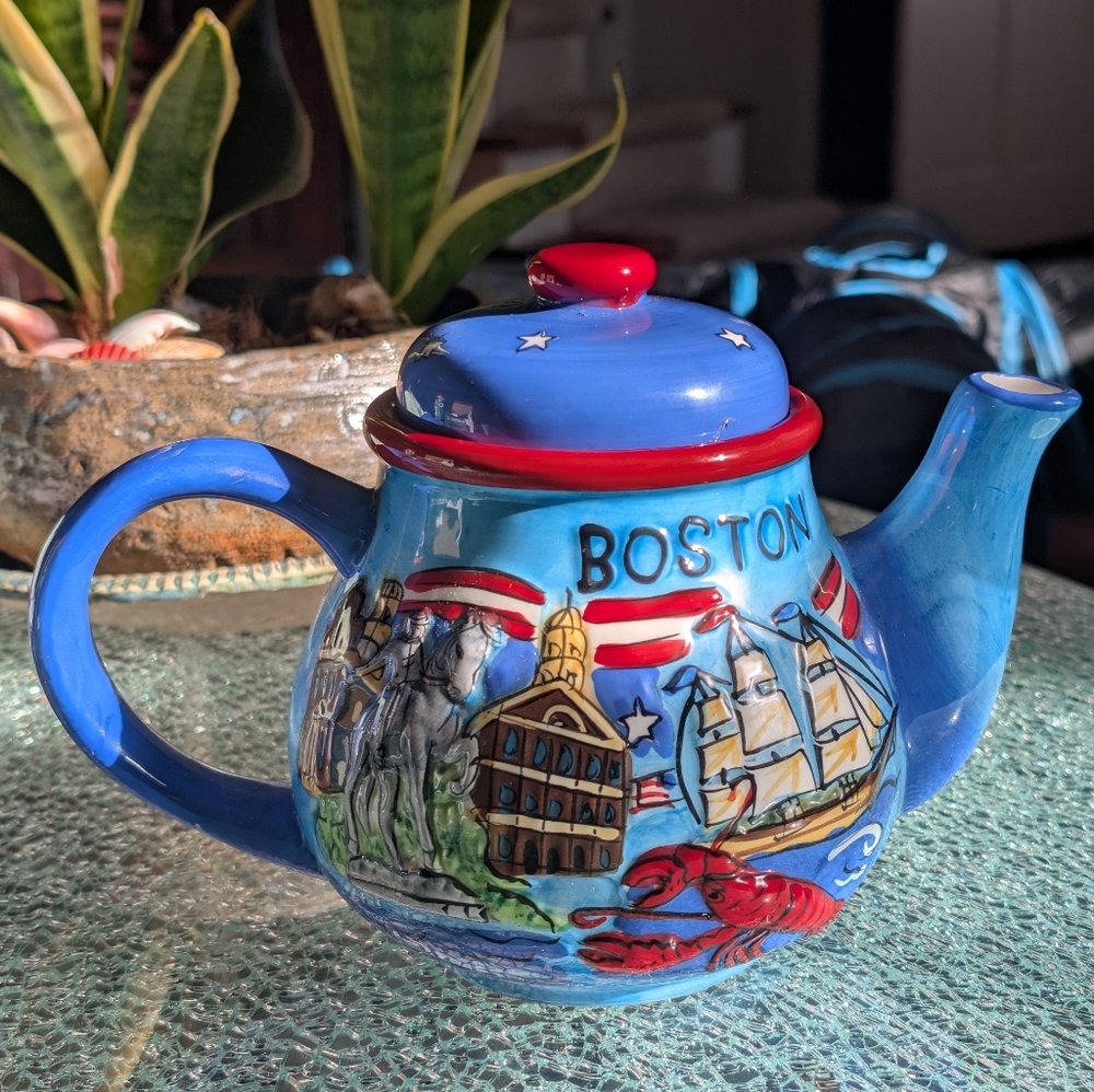 Vintage Y2K Collectible Ceramic Boston Teapot American Revolution Patriotic